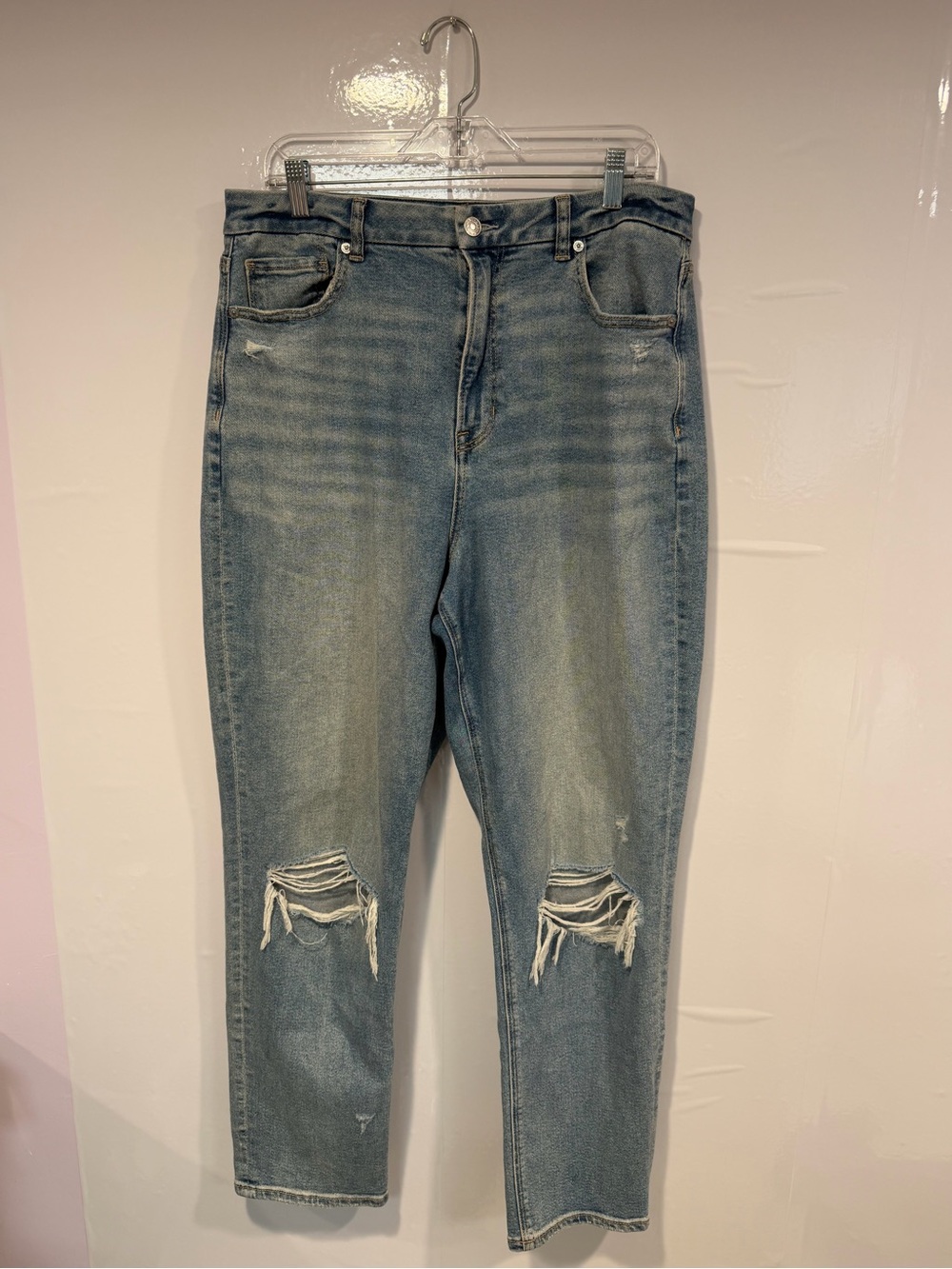 American Eagle Curvy Mom Jean Distressed High-Waist Blue Jeans
